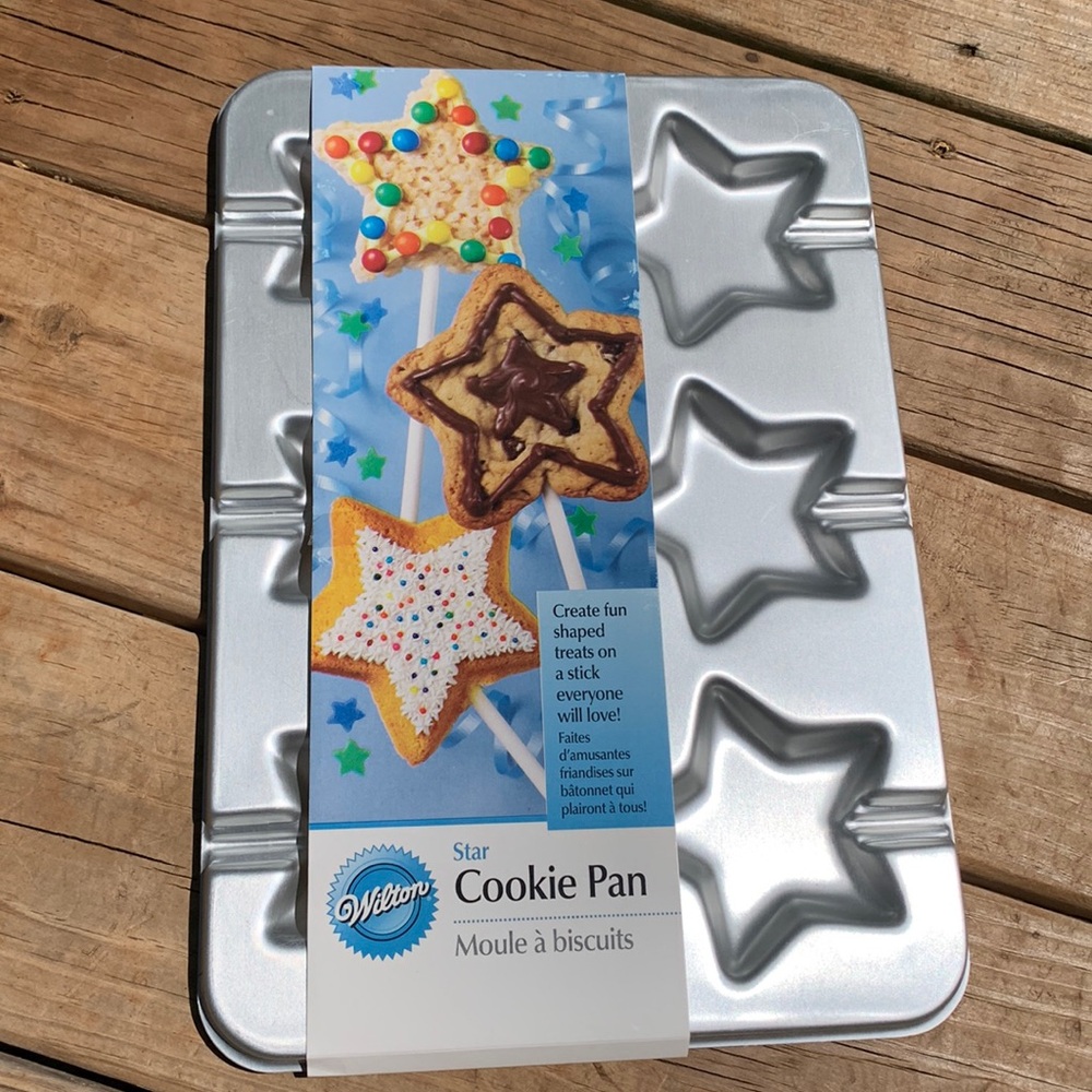 ⭐️WILTON STAR COOKIE PAN
